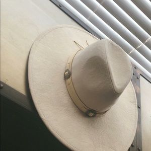 cream colored buckle trim boho hat